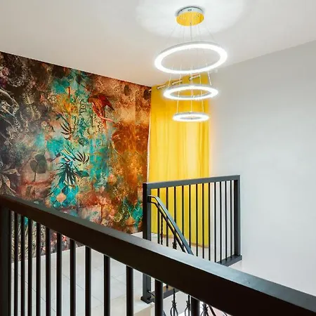 Apartment La Bonbonniere By Leslodgespa