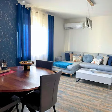 La Bonbonnière By Leslodgespa * Hesingue